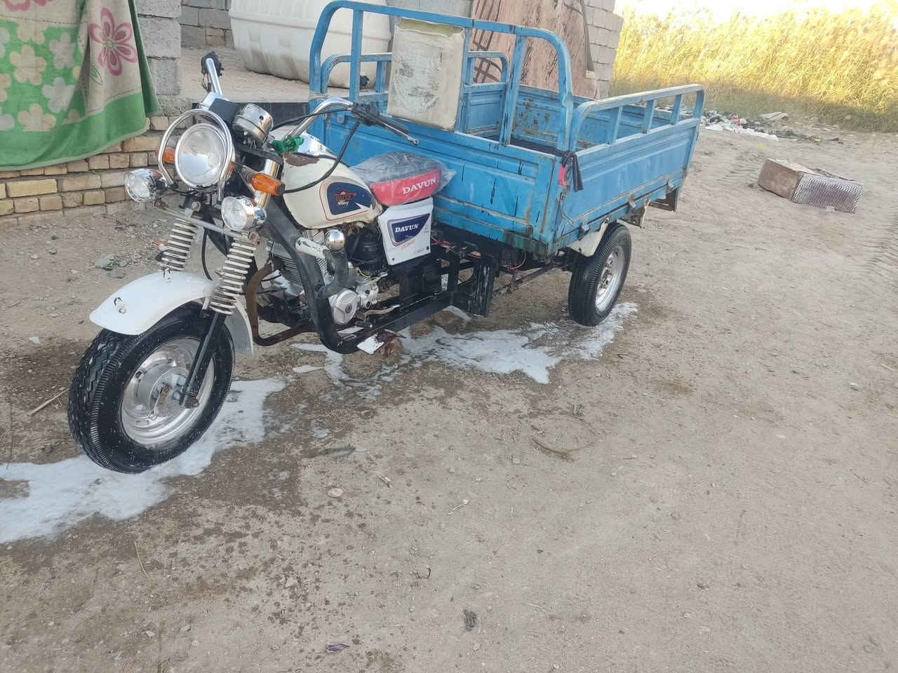 سلام عليكم من رخصت صاحب الكروب ستوته البيع مكينه توني شاد كير بوكس توني شاد كسن توني شاد تواير جدد كهربايتهه شارقه ستوته ربع ما ذب عليهه مال جناي السعر مليون ٢٥٠بيهه مجال هاذه رقم تلفوني***********
