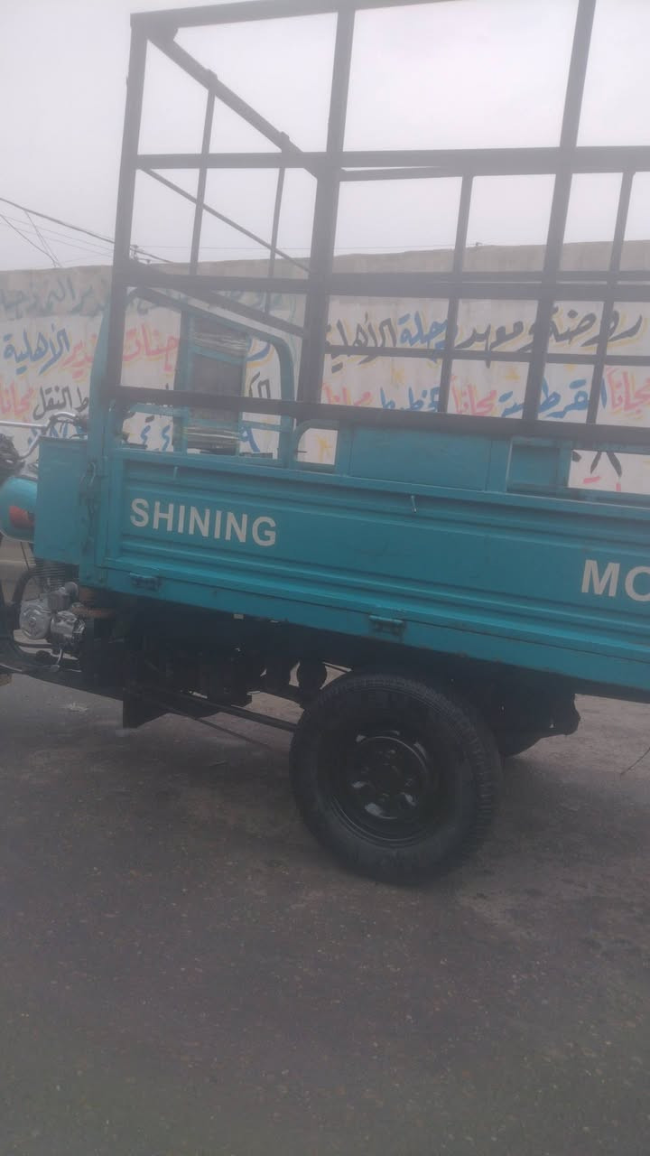 للبيع صقر جمرة موديل 18اوراق كاملة اصولية مكان بغداد حي انصر السعر مليون ومية  شراي  ينتصل مكلف بنشر  ***********
