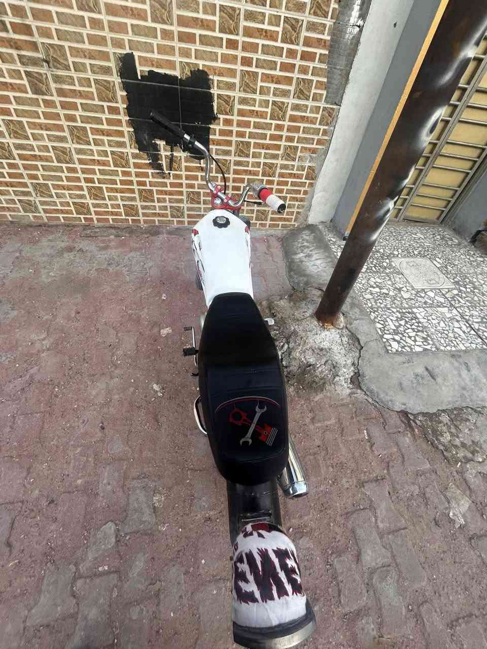 السلام عليكم
دراجه للبيع سعر 700الف قفلللللللل ربع مينزل
أربعه كير اصولي دراجه شاصي موديل 20وتعمير 25مكانيً نجف رقمي واتساب***********
