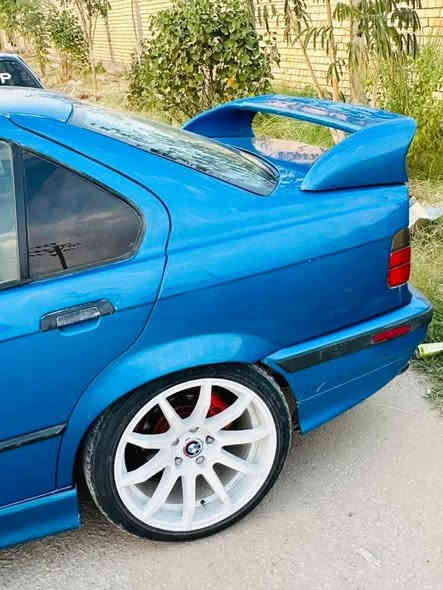 السلام عليكم 
صلو على النبي 
E36 v8 1991
سياره معمره من الدعاميه للدعاميه ومتعوب عليها كلش هواي ومصروف عليها هواي 
١.مكينه٨ اصل ٦ تحويره مرتبه ومشتغلها صحيح بدون مشاكل
٢ كير عادي ٦ نمر شورت شفت رياضي 
٣اكسل قفل شلعه وونسه تريدها شارع تريدها استعراض تريدها كشخه
٤ كشنات جلد دواخل نظيفة كلش 
٥كهربائيات كلها شغاله ونظيفه 
٦راديتر عمل فافون انسه الحماوه 
٧دبل مروحه كهرباء جوزات حماوه كانما شغل سستم  بلادي 
٨صبغ جديد ازرق بحري  اللون ب السنويه ازرق غير محدد 
٩حداديه نظيفه دبلات خلفيه رياضي تتنصه وتتعله حسب الي بالك والنصبه الي تريدها انت
١٠ جام كهرباء شغالات 
١١سستم سماعات صوت يخبل 
١٢ قفاله بنيد رياضي دك بيها٣٠٠ ماعليهن شي 
١٣ منظومه زينون كامله 
١٤ التبريد نقصه كمبريسر وانطيك ويا بوكس كامل طك فلين ماخذه سعره٢٠٠ دولار 
١٥عوازل حراريه للسياره كلها 
١٧ويل كب رياضي ١٨ موديل حديث بي نصبه كلش حلوه
١٨  تخم تاير 
١٩عليها شوته ودبه رياضيه الصوت نغمته كلش حلوه مو مزعجه 

السياره نواقصها بسيطه حيل كماليات وترتيب وسايق ترايها وين متريد 
رقم بغداد تحويل مباشر مصفره غرامات السياره تنباع وتتحول 
فقط
السعر  ٦٠ وبيها مجال
 
0787 689 4661
***********
