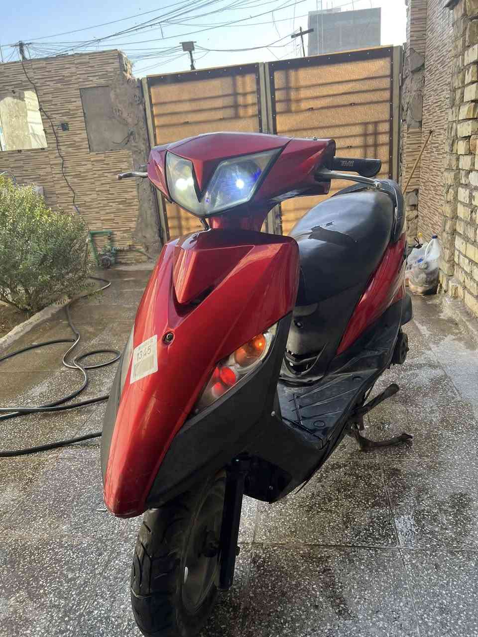 السلام عليكم دراجه ثعلب 140 أبيع كوم حديد الدراجه شغاله كلشي مابيهه بيهه نقصهه قبق مال كلجات ب300وبيهه مجال الشراي خاص او واتساب ***********
مكاني بغداد الكماليه
