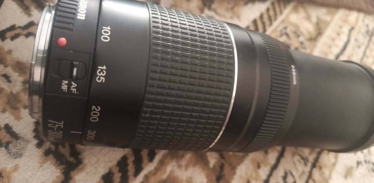 كامره كانون t3i600
ملحقات زوم رياضي 70/300 
جنطه مقسمه 
شاحن 
فلتر حمايه 
هود كبير 
ناقل صور 
حزام كتف 
كرب دبل بطاريه

سعر 375 بي مجال


**إذا كنت صاحب هذا الإعلان وتريد حذفه لأي سبب، رجاءا أرسل رسالة إلى الدعم الفني**