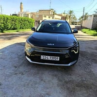 السلام وعليكم كيا نيرو للبيع موديل 2023 بغداد  ماشيه 45153 حادثه خفيف ...
