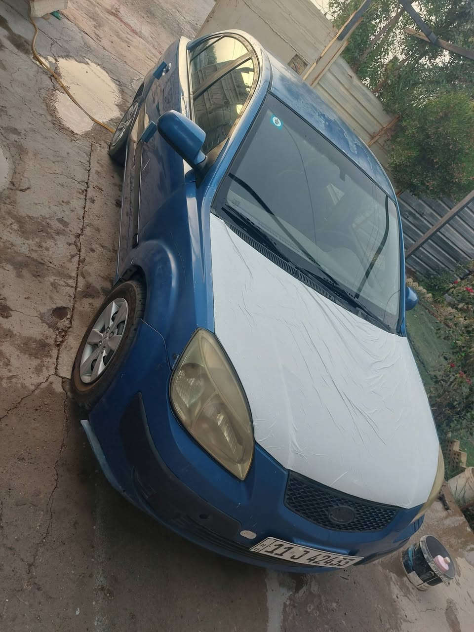 السلام عليكم ريو موديل ٢٠٠٦ للبيع امريكي كير ومحرك جدد شادهن تبريد ثلج بالصيف باتري وتايرات جدد بيهة جراد قمارة وبنيد وبيها صبغ ابيع حزام ضربة يم قبق البانزين السعر ٦٧ وبيها مجال للشراي 
***********
