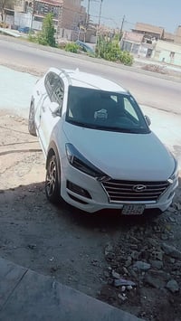 للبيع سياره توسان موديل 2020 فول للخير عده لبانوراما بصمه كراسي كهرباء...