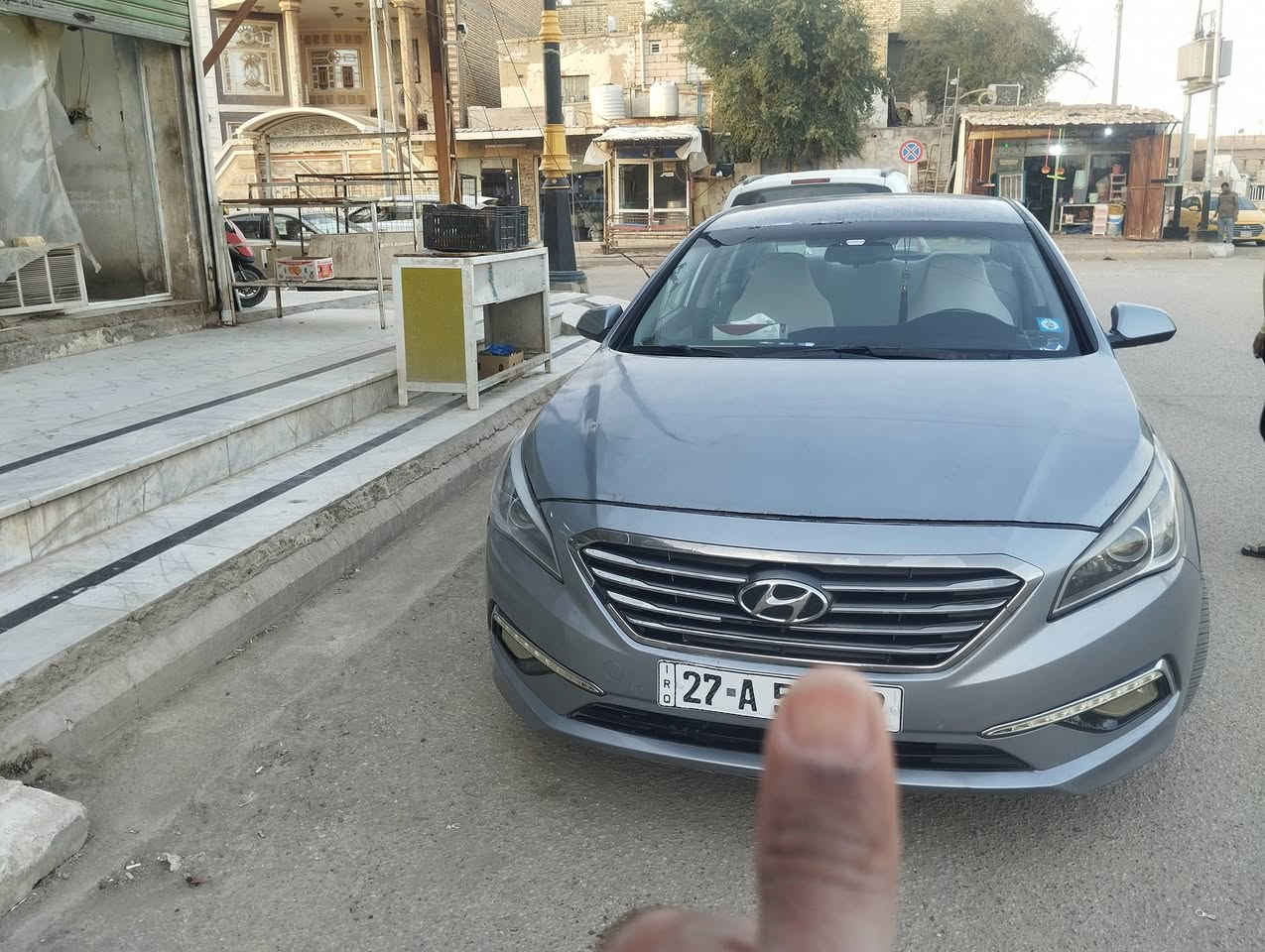 السلام عليكم سوناتا موديل 2016 رقم دولي ذي قار وارد امريكي تبديل فقط جاملغ بدون دواخل وبيه رشات صبغ جاهزة من كلشي مكان السيارة ناصرية للاستفسار *********** السعر 115 وبيه مجال إذا مراواس أقل من سعرها اتقبل
