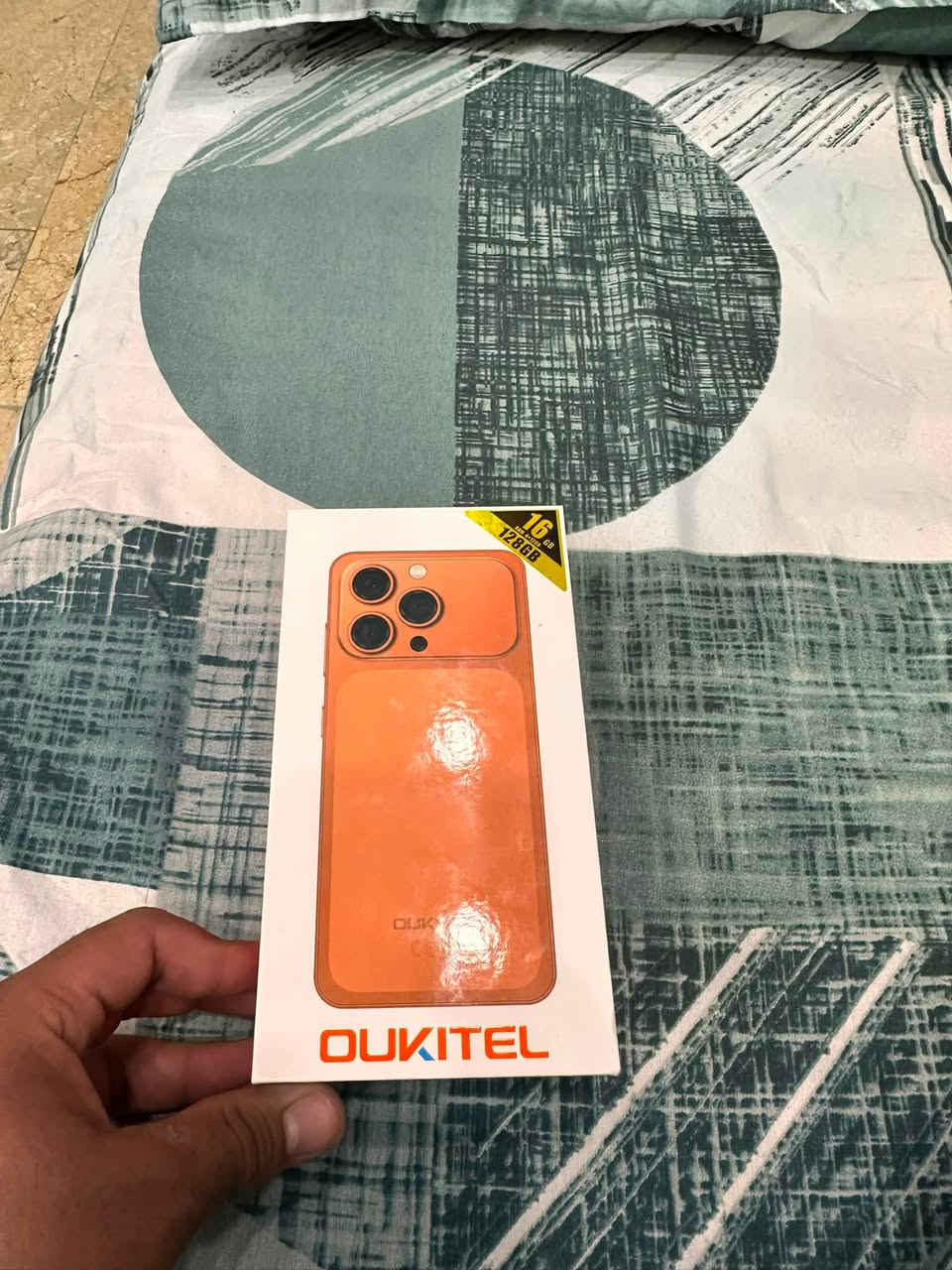 السلام عليكم
للبيع الجهاز OUKlTEL
الجهاز نظيف جداً  جدا 
بطاريه 100 
ذاكره 126 
وكامل ملحقات 
كارتونه شاحنه 
السعر 125 وبي مجال 
مكاني بغداد البلديات 
الاتصال ***********
