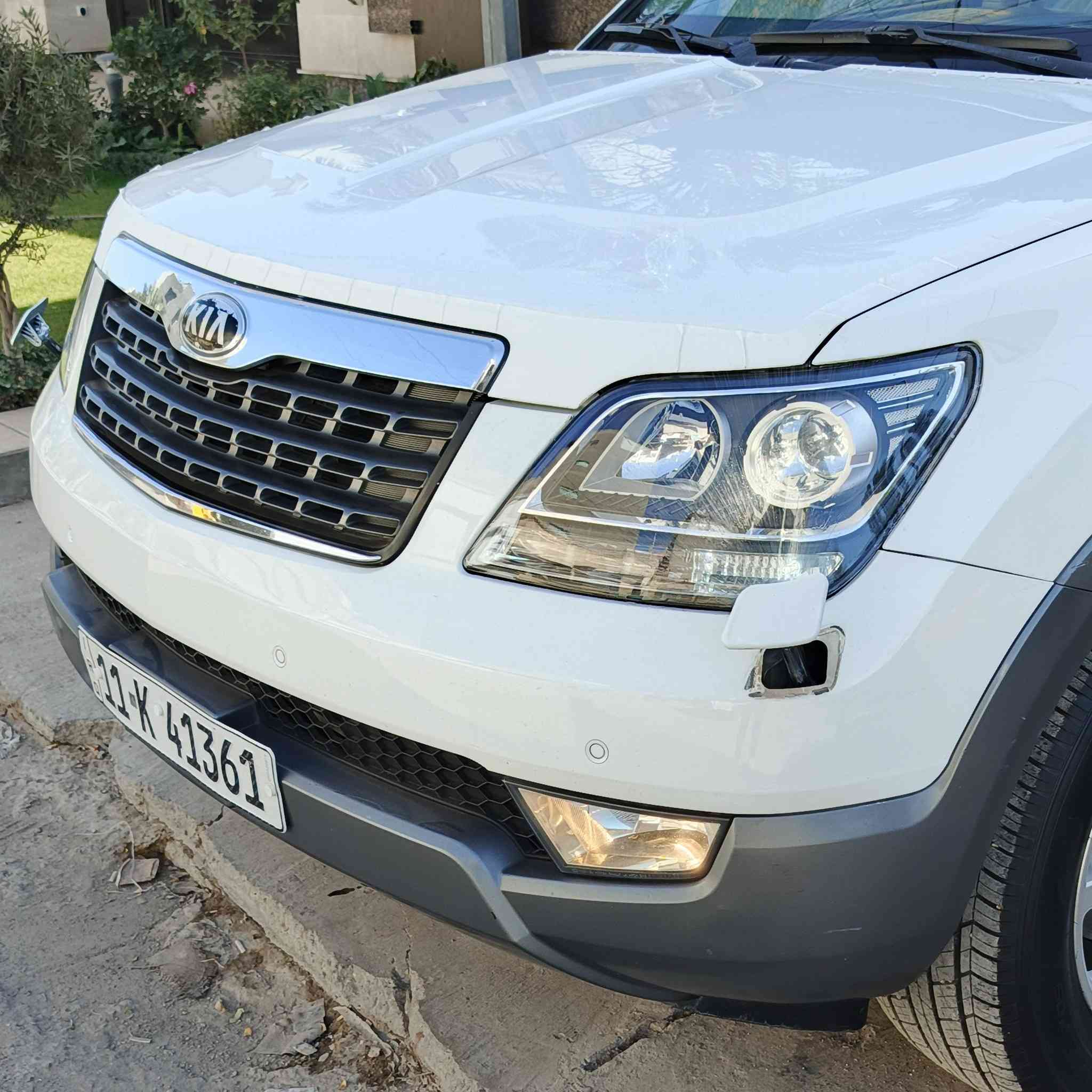 السلام عليكم كيا موهافي للبيع 2015 مواصفات السياره سته سلندر 3800 سبعه راكب ثلاث قطع تبريد حساس امامي حساس خلفي كاميرا فتح السقف ثلاث قطع تبريد سبعه راكب فورويل زراق لايت كشنات حار بارد بصمه ابواب بصمه تشغيل فول مواصفات واحد على واحد السياره مكفوله من تبديل والصبغ رقم دولي الجديد باسمي تحويل ثاني يوم السنويه2030 للاستفسار ***********
