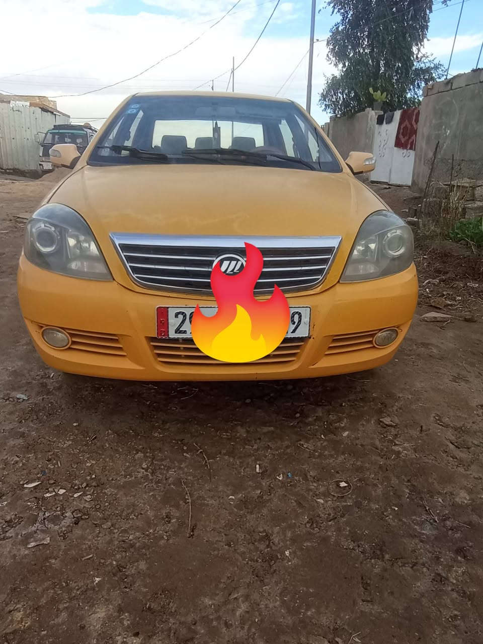 سلام عليكم ليفان حجم 520موديل ١١سنويه ل٢٨تنتهي رقم جديد السعر ٣٥وبيها مجال مكانها كوت ***********
