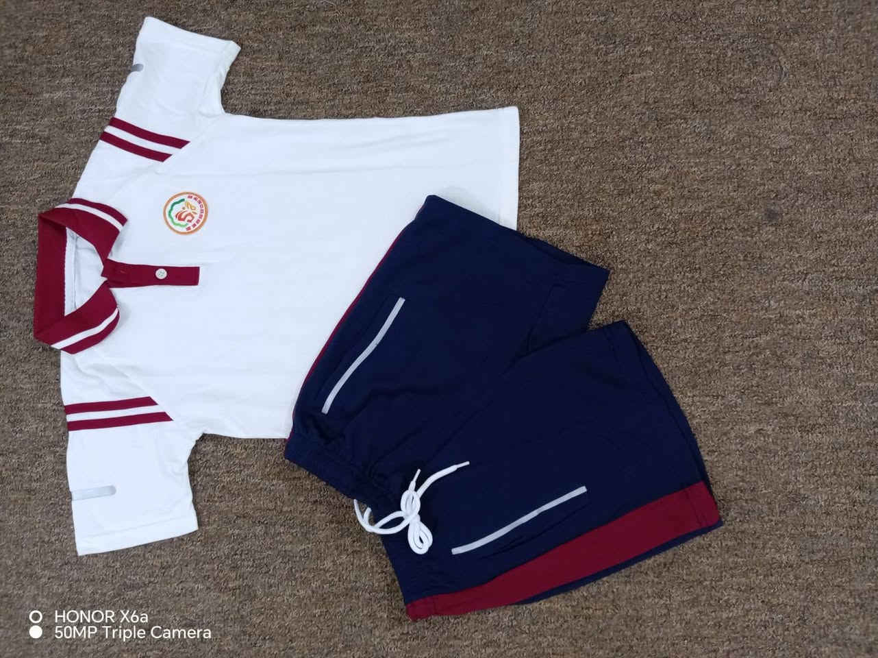 تراك ولادي شورت يلبس من عمر ٧ إلى ١٣ سنه السعر ٥ الاف توصيل فقط


**إذا كنت صاحب هذا الإعلان وتريد حذفه لأي سبب، رجاءا أرسل رسالة إلى الدعم الفني**