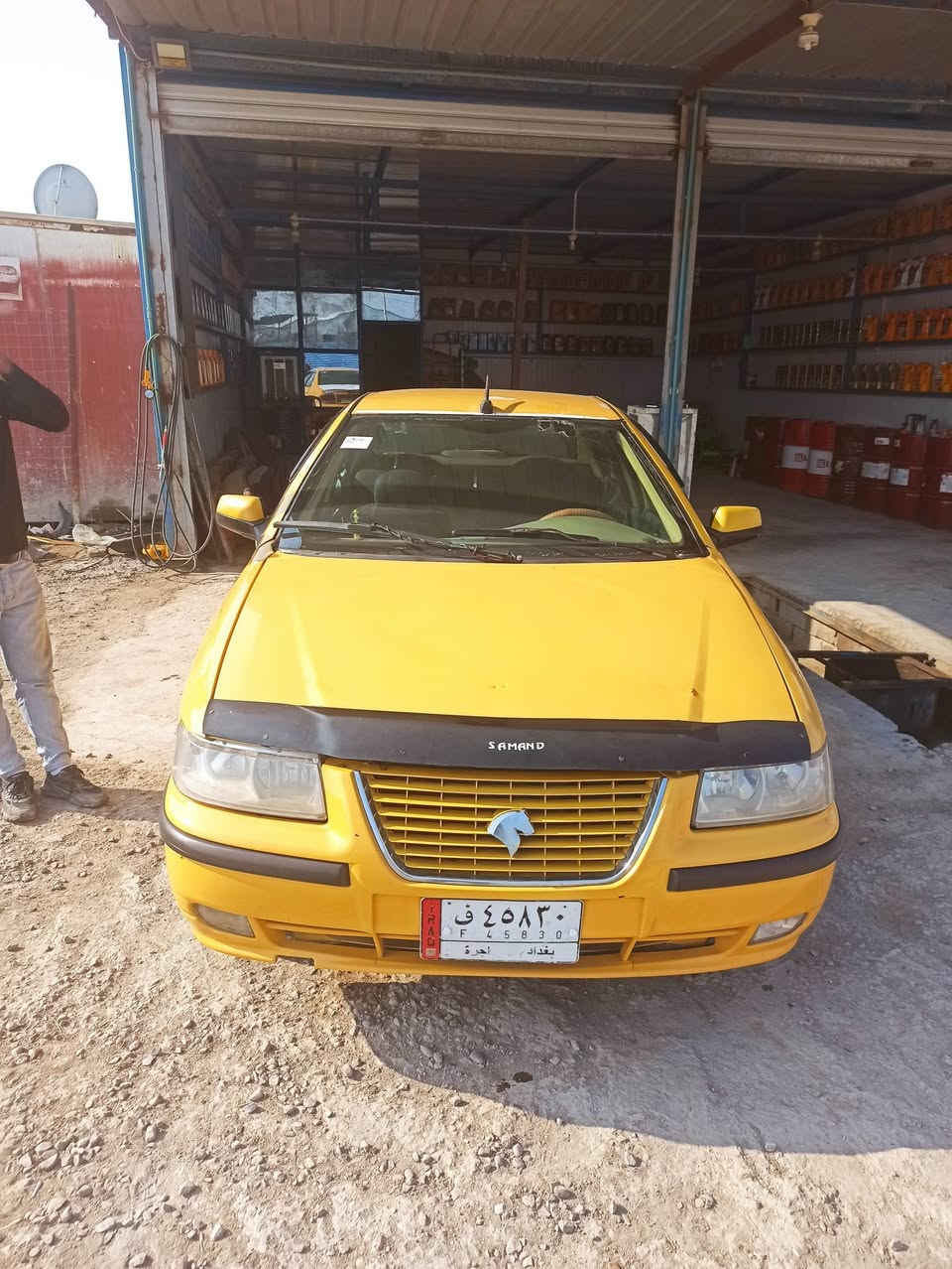 السلام عليكم سمند موديل 12 مكينه بيه بدايه بخار كير كفاله سياره موضحه في الصور تدفئه تبريد شغال بسمي تحويل مباشر رقم بغداد السعر 32 وبيه مجال العنوان بابل مشروع المسيب للاتصال ***********.....***********
