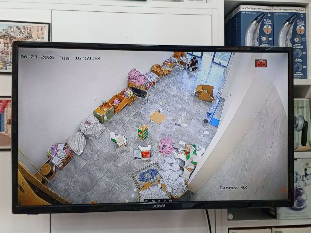 الحمدلله کارێکی نوێمان بۆ کۆزماتیك ئۆنلاین لە سەرچنار
بەستنی 16 کامێرای 6 مێگا پێکسڵ HIKVISION
شەو ڕۆژ ملەوەن فول HD

کۆنێکت کردنی بە موبایلەوە
 💯💯💯✅✅✅✅💯
بە شێوازێکی هەندەسی و جوان بەرزترین کوالێتی جۆری هایڤیژن وە گشت جۆرەکانی کامێرای براندی (Hikvision) ی ئۆرجیناڵ بە هەموو (مێگاپێکسڵ)ێک بە هەرزانترین نرخ بەردەستە ✅✅✅✅
بە سەرپەرشتی وەستا سیڤەر 
ناونیشان ,,,,, سلێمانی شەقامی کاوە 
بۆ زانیاری زیاتر پەیوەندی بکەن بە 

Viber *********** 📞📞📞📞
Whatsapp *********** 📞📞📞📞
