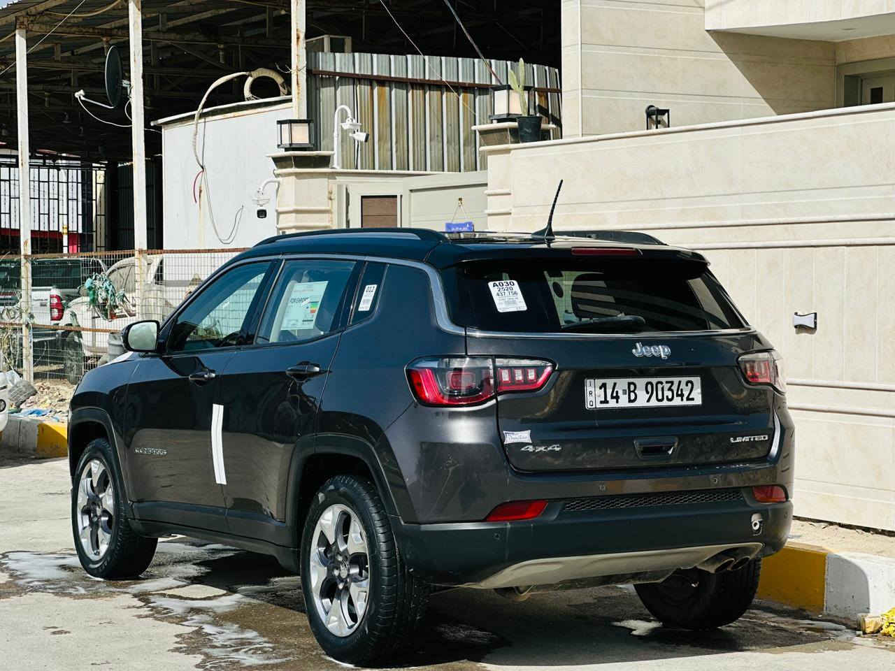 السلام عليكم
كومبارص موديل 2021 رقم بصره دولي بسمي سنويه لغايه 2030  
السياره وارد امريكي ضررها جاملق فقط بدون ضررداهلي والباقي كفاله عامه من الضربه والصبق والتبديل
السياره فول موصفات
بلاك توب فول 1/1
مكينه 2400
ماشيه 50الف
مكينه كير تبريد حداده على وضع الشريكه اي نقص مابيها وشرط احلا من صوره 
العنوان البصره
السعر 128
رقم ***********
رقم *********** البصرة, العراق
