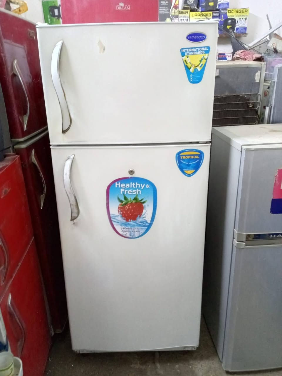 ورشه المصطفى تصليح الثلاجات الغسالات المجمدات البرادات بئنسب الأسعار يتوفر ثلاجات من ٨قدم الئ ٢٠قدم أسعار ***********
