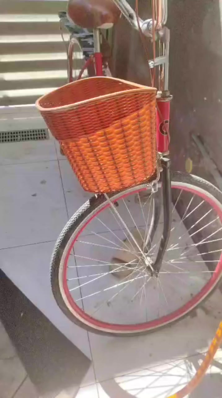 ب40جوة السوك اليريده هسا يجي ياخذه ***********
