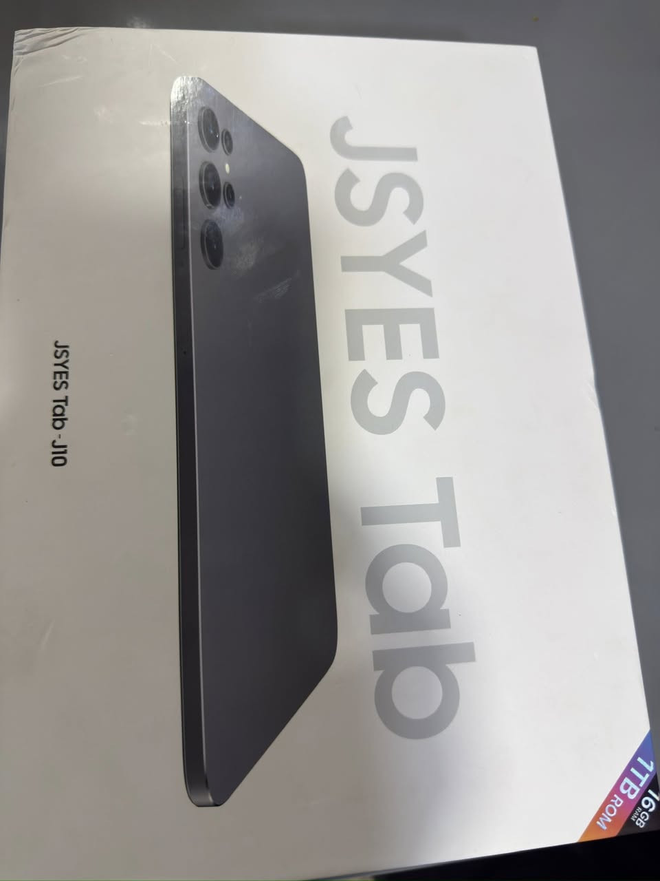 السلام عليكم شباب 
ايباد لبيع ذاكرته واحد تيره 
يشغل بوبجي 60فريم
موصفاته 
قلم تحكم 
كيبورد +ماوس
اسعر 250وبي مجال 
الاتصال 
***********
ملاحظه لاجهاز مستخدم ٣تيام فقط
