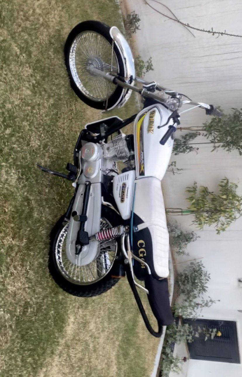 السلام علیكم 
تايكر مودل ۲۰۲۲ دراجة كبس بدون صوت 
سعر ٤٨۰الف وشوية مجال 
رقم ***********
