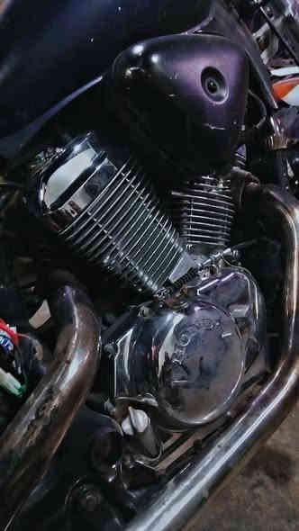 هارلي ستد ببر 400🔥
سلام عليكم هارلي ستد ببر 400
دراجه مكينته خير من الله لا مفتوحه لا نضوح ولا تبخير دراجه نص نكره بكل وقت صالنصات تفصال بواري تايرات جدد زوج كهربائياتهه كله شغاله دراجه كامله شغل واطلع دبلات خلفي وامامي جدد دراجه كامله عوزه بس اشاير فقط زنجيل وبكره جدد دراجه رايده ب950 وبيه مجال مكاني الدوره *********** وبي واتساب
