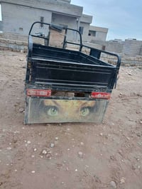 ستوته • توك توك • مركبة ثلاثية العجلات • مركبة نقل • عجلة ثلاثية
