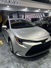 🚗 Toyota Corolla 2024 LE للبيع  رقم شاصی 5YFB4MDE5RP101712  • الموديل:...