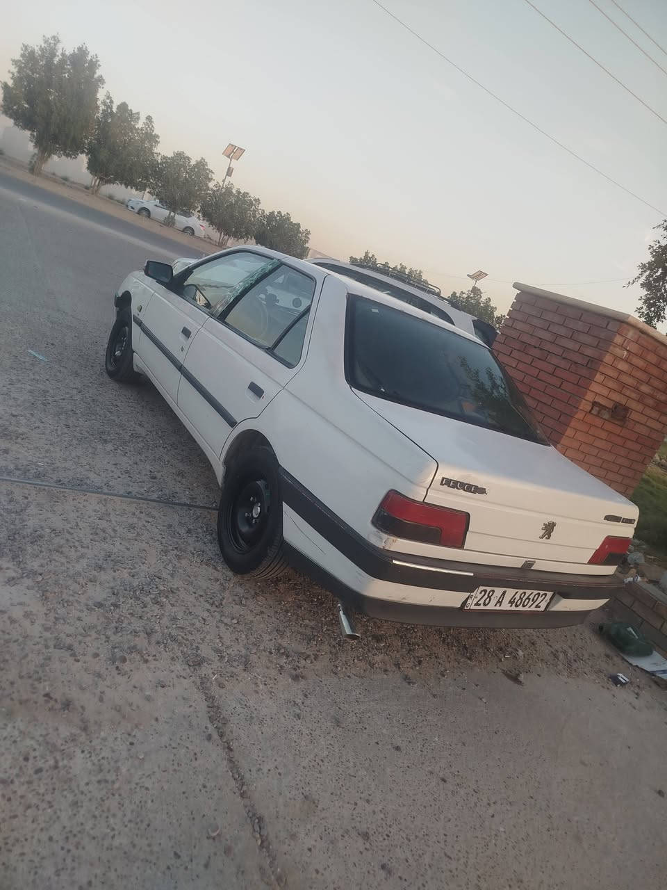 السلام عليكم....
بيجو 405 موديل 2010 رقم نجف بسمي انكليزي دولي هزه جديده سنويه جديده  مكينه كير تبريد حداديه تخم تاير مشط داينمو كله كفاله سياره مابيه لاضربه ولا صبغ ولا تبديل فقط شوف العين  كهربائيا كله شغاله لايتات ودعاميه جدد سياره جاهزه كبل للشارع رايده 35 وبيه مجال حك الجيه متواجد ع خاص

***********
