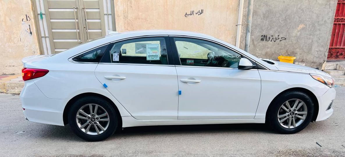السلام عليكم 
مكلف بالنشر 
سوناتا ٢٠١٧ وارد امريكي رقم بصرة انكليزي كير مكينه كفاله حداديه تخم تاير تدفئه تبريد السيارة جاهزة ماتصرف عليه الف حادثها باب خلف باب الصدر مع هلال الجاملغ صور الحادث موجوده السيارة لبل واحد 
السعر ١٢٣ 
الشراي يتصل بصاحبها مباشر *********** ابوحيدر.. البصرة, العراق
