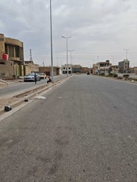 حي الغدير الثاني • ٢٠٠متر • واجهه تجارية