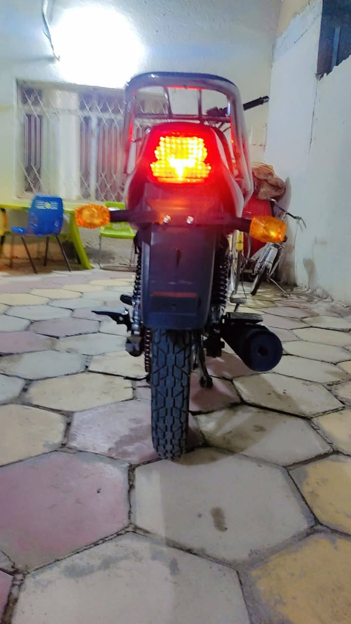 دايون عضم اوراق اصولي واصل نص المعامله عله الترقيم وتركتها مديل 19 مكاني كربلاء *********** متواجد السعر 850 وبيها مجال
