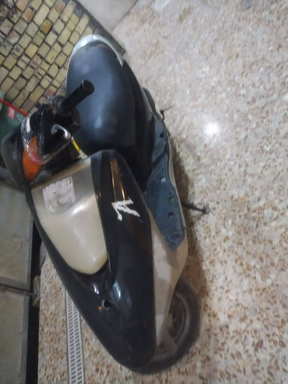 *********** ابريز لبيع زعفرانيه ٥٠٠ غير متواجد على فيس
