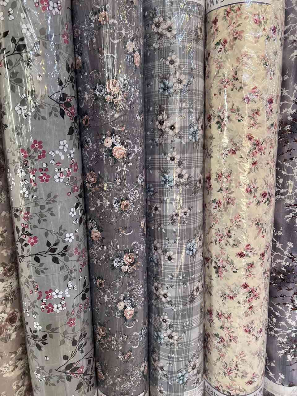 وجه دواشك همايون الوان مميزه عرض مترين و 30
متواجدون كل ايام الاسبوع من 3ونص عصر ل10 ونص ليل

 ☎️ *********** واتساب
شارع تولةفروش مقابل معمل النسيج
✨♥️✨مجمع دلسوز البزاز✨♥️✨
