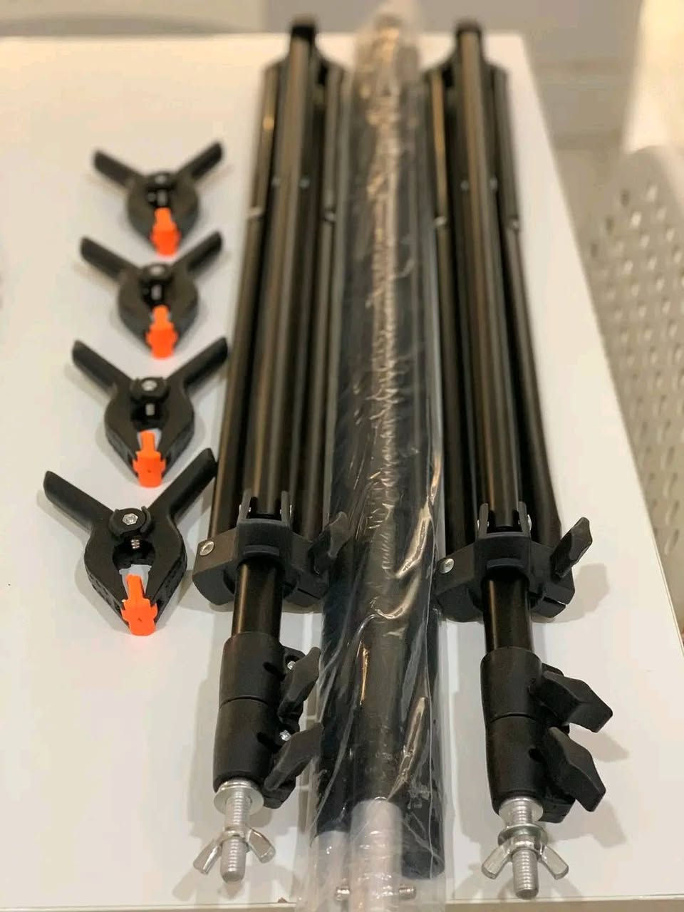 ستاند قياسات الارتفاع ٢١٠ عرض مترين.  السعر ١٥ الف


**إذا كنت صاحب هذا الإعلان وتريد حذفه لأي سبب، رجاءا أرسل رسالة إلى الدعم الفني**