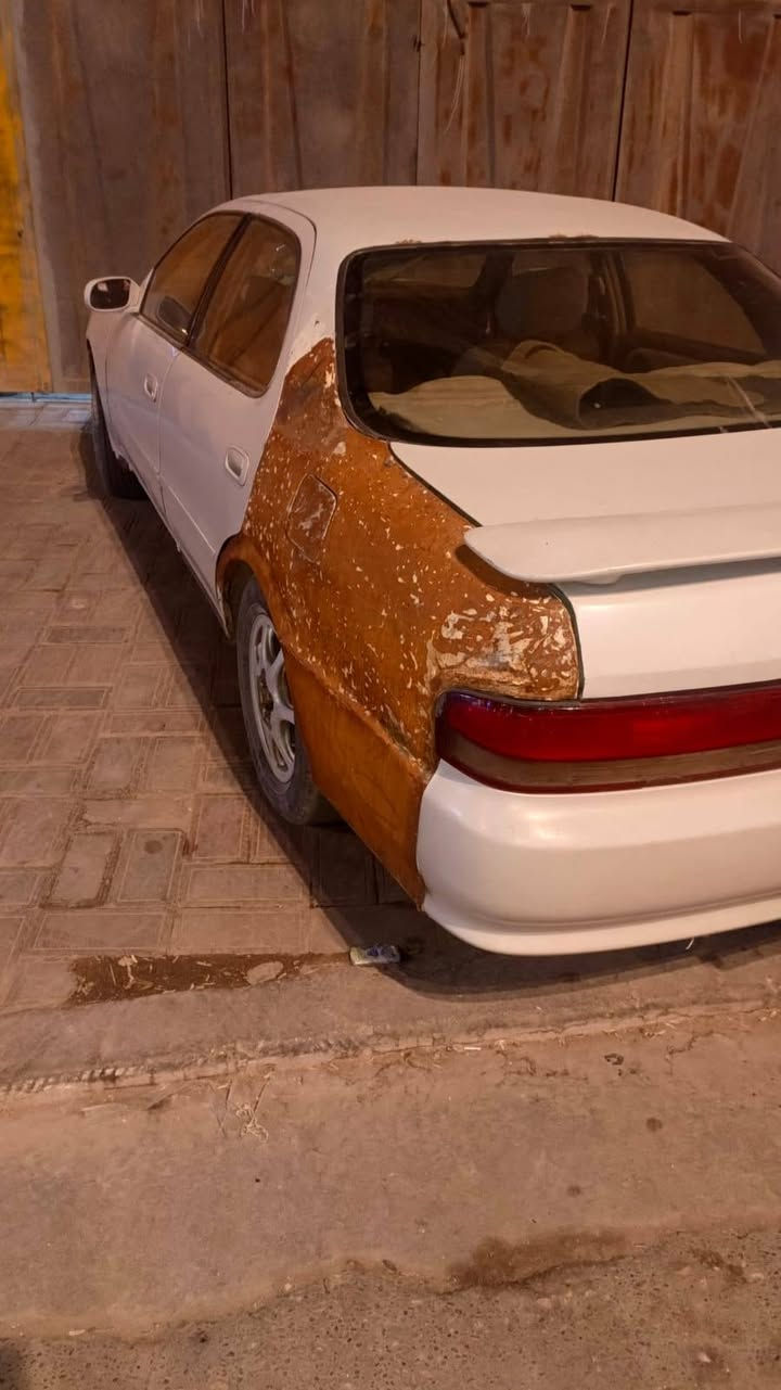 تيوتا كراون كرستا نفخ موديل93رقم ديالى محرك وكير ونجي ناعم  كفاله ،،كير اوتو السياره تخم تاير حداديه كهربائيات كلشي شغال السياره بيها سمكره جاملغين خلفيات مصابغهم وابيع ع وظعها السعر27وبيها مجال مااندل راعيها السياره جاهزه الشراي يتصل عنواني كربلاء  ***********
