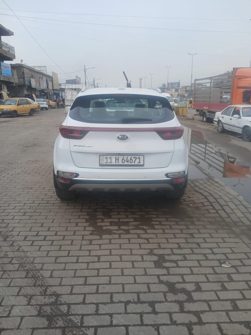 السلام عليكم سياره سبورتج موديل 2021 رقم بغداد بصمه خليجي محرك 2000مكفوله من الصبغ والحادث ‭٠٧٧١ ٠٠٣ ٣٩٣٦‬
