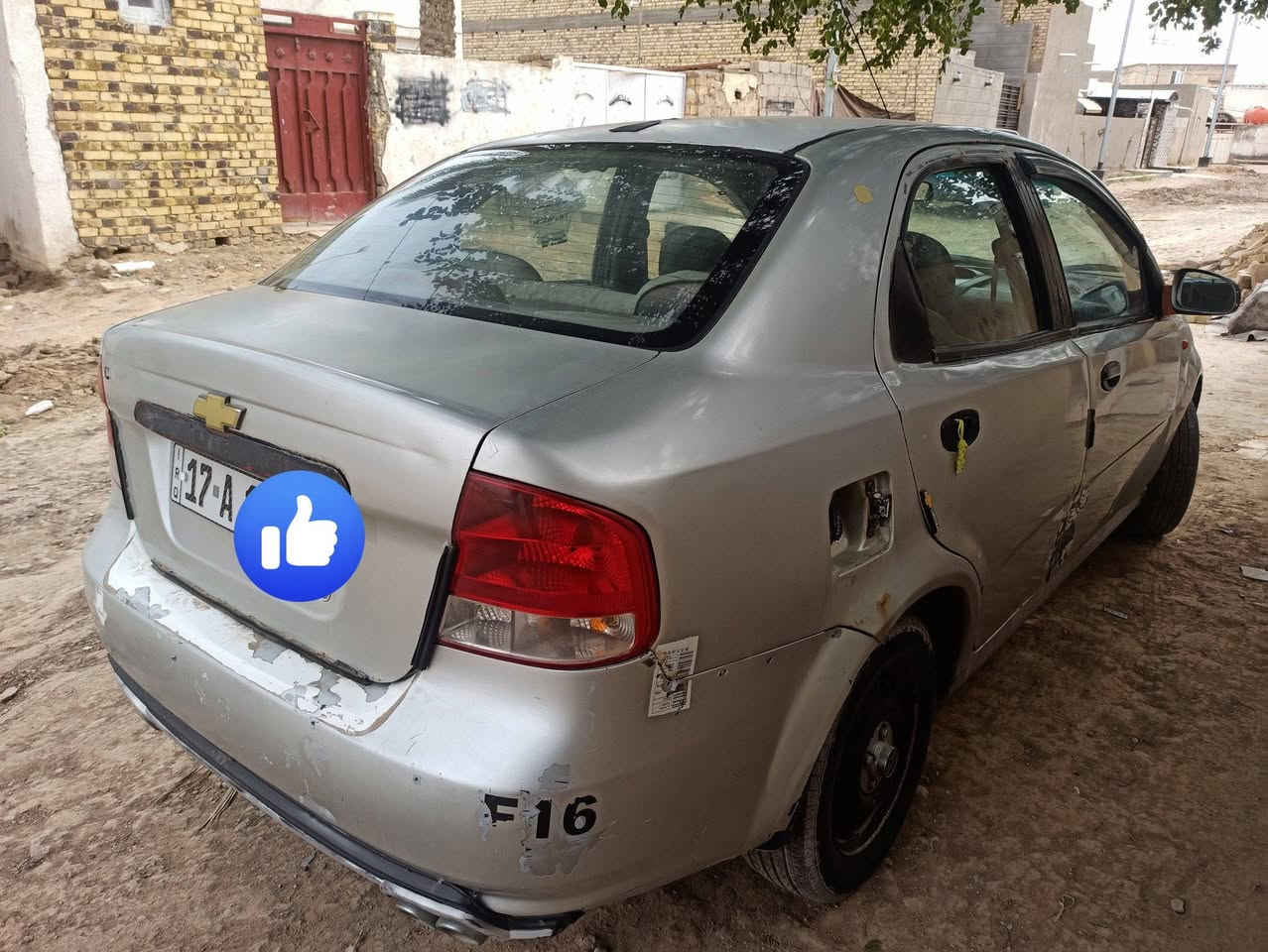 السلام عليكم 
افيو 2005 كير عادي
سنوية جديدة بأسمي 
كير و مكينة مكفولات 
مكان السيارة الديوانية 
الشراي يتصل و بيه خير و يدلل الخاص مغلق
***********
