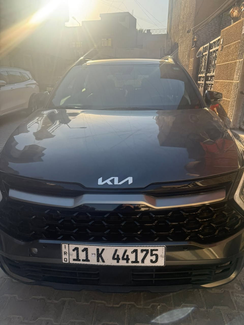 سبورتج للبيع مويل ٢٤ وارد امريكي حادثها جدا بسيط موضح بالصور فول مواصفات xلاين مكانها بغداد رقمها بغداد السعر 210 ورقه دولار امريكي وبيها مجال ***********

