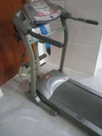 جهاز جري • مشّاية • جهاز رياضي • رياضة • لياقة بدنية • جهاز جري مستعمل...