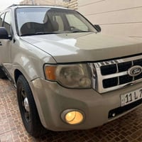 بسم الله الرحمن الرحيم.. ‎السلام عليكم.. ‎ السعر ٧٥ ورقة (٧٥٠٠)  قفل  ...