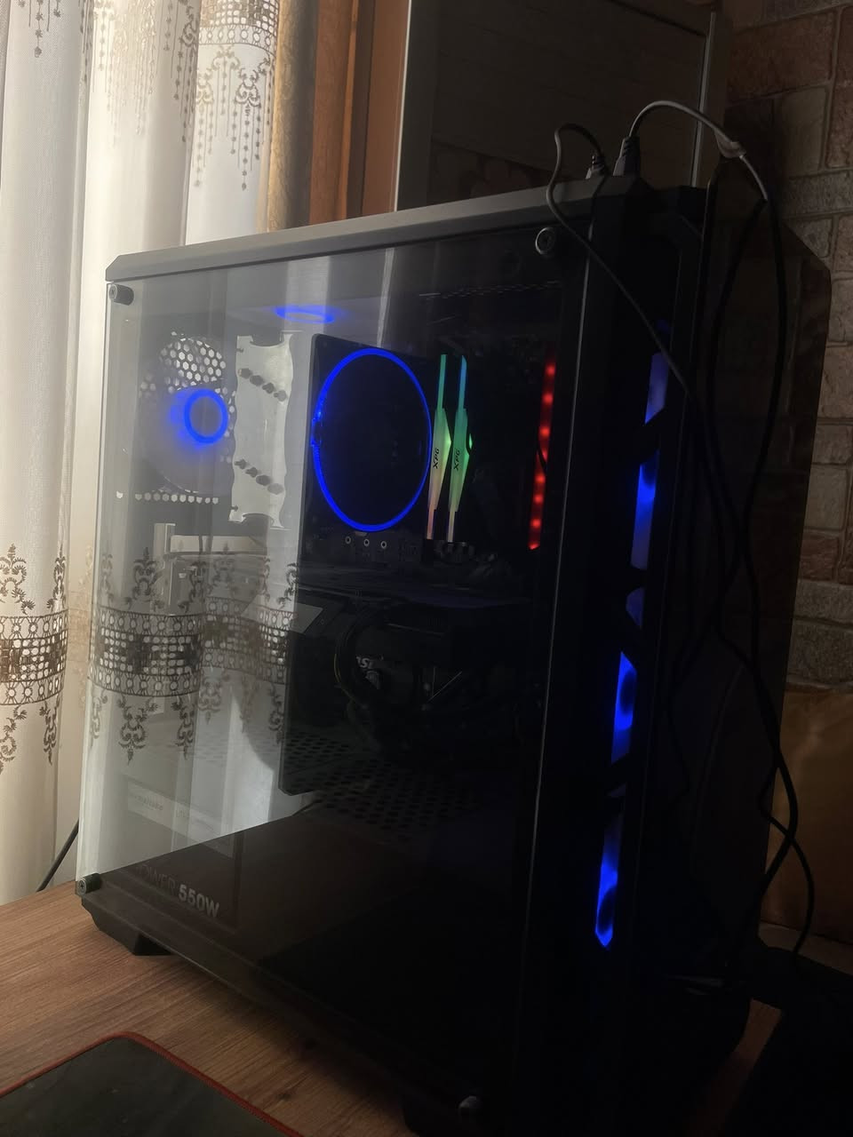 السلام عليكم pc + شاشه 180 Hz للبيع
cpu r5 3600+fan pc cooler
Msi b450 tomahawk max
Gtx 1660 gigabyte gaming oc 6gb 3 fan
Ram xpg 2x8 16gb 3200mhz rgp
Power supply 550w thermaltake
ssd 245 fsp
Hhd 1tb
Case sama black 5 fan rgp

الشاشه game one 180 Hz FHD 27 
انطيك وياهه السماعه مجاناً

السعر كامل 650 الف

الشاشه 150 الف
pc 500 الف

مكاني بغداد ***********
