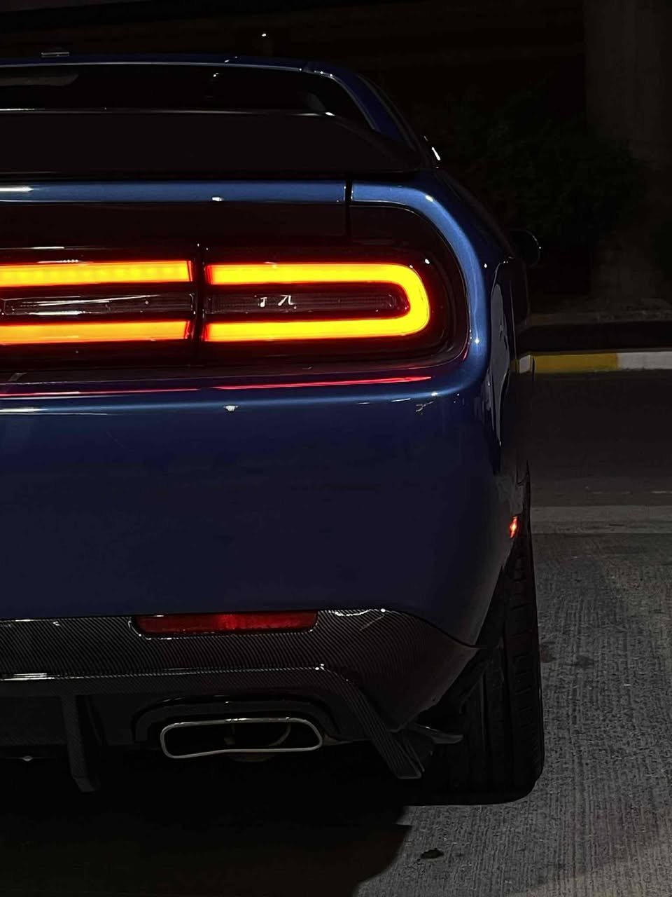 جالنجر 2021
Sxt 
ماشيه 48
جاهزه من كلشي 
حادثها من امريكا تخريب ربع الجاملغ الخلفي
وبالعراق صبغ باب السايق وشبرين بالبنيد 
لغد شاصي مكفووول لاطخه لارصعه
بجم كبس صندوك كبس 
ع وضع الشركة من الراديتر للفيت بم
رقم سليمانيه بأسمي 
مكاني بغداد 
***********
