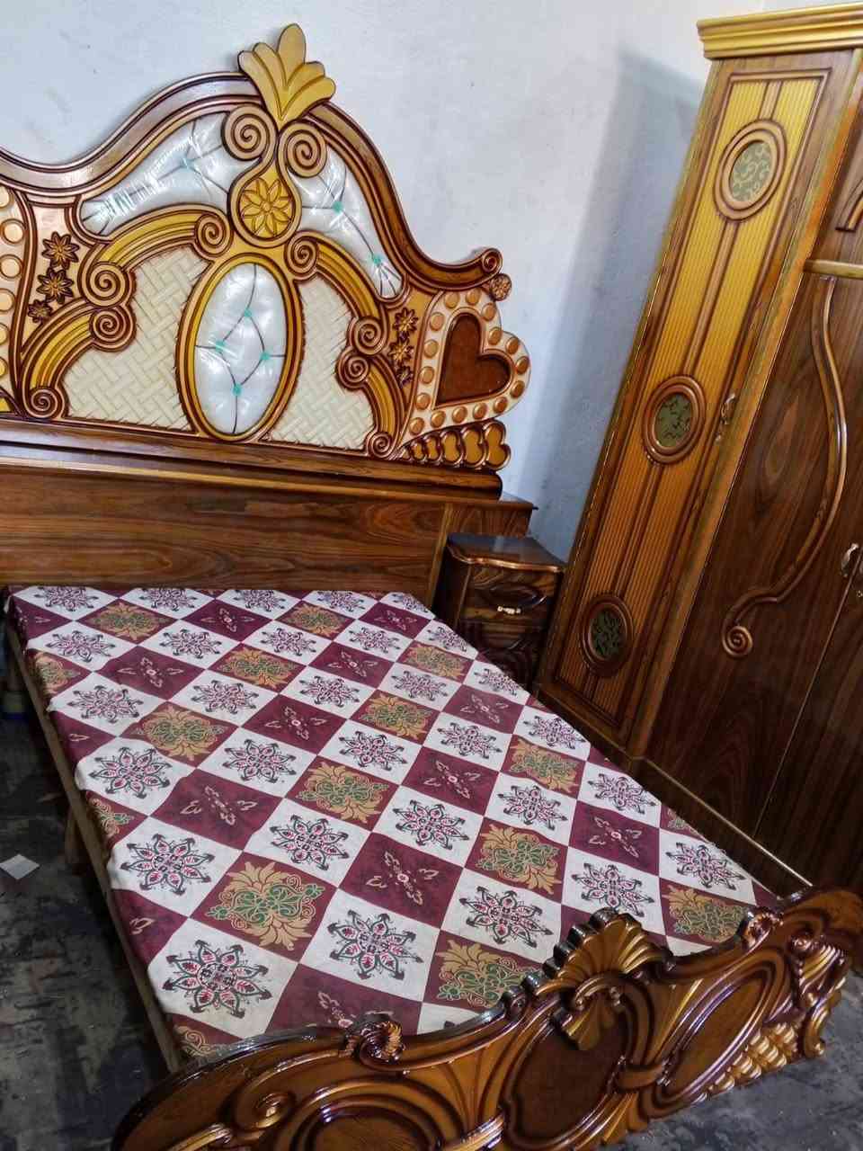 650غرفه ست ابواب اخت الجديده مال عرسان بغداد الحسينيه مال الراشديه وعندي توصيل***********
