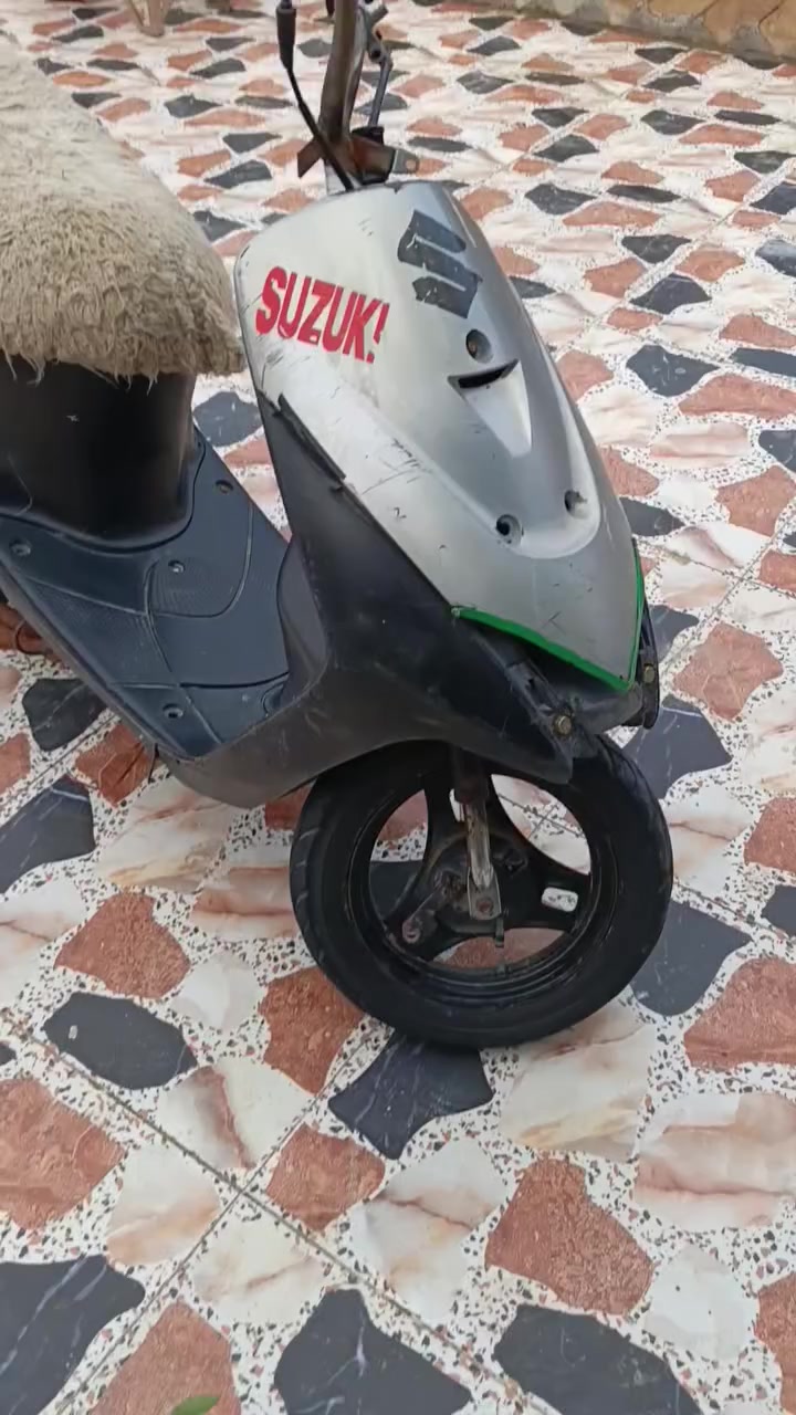 سلام عليكم شباب ساسوكي للبيع شغاله غراضها كلها جدد محرك خير منالله كابريته جديده بس هندرها مسحوك شغاله مالعب الله شاهد سعر 55وبيها مجال حك اجيه


**إذا كنت صاحب هذا الإعلان وتريد حذفه لأي سبب، رجاءا أرسل رسالة إلى الدعم الفني**