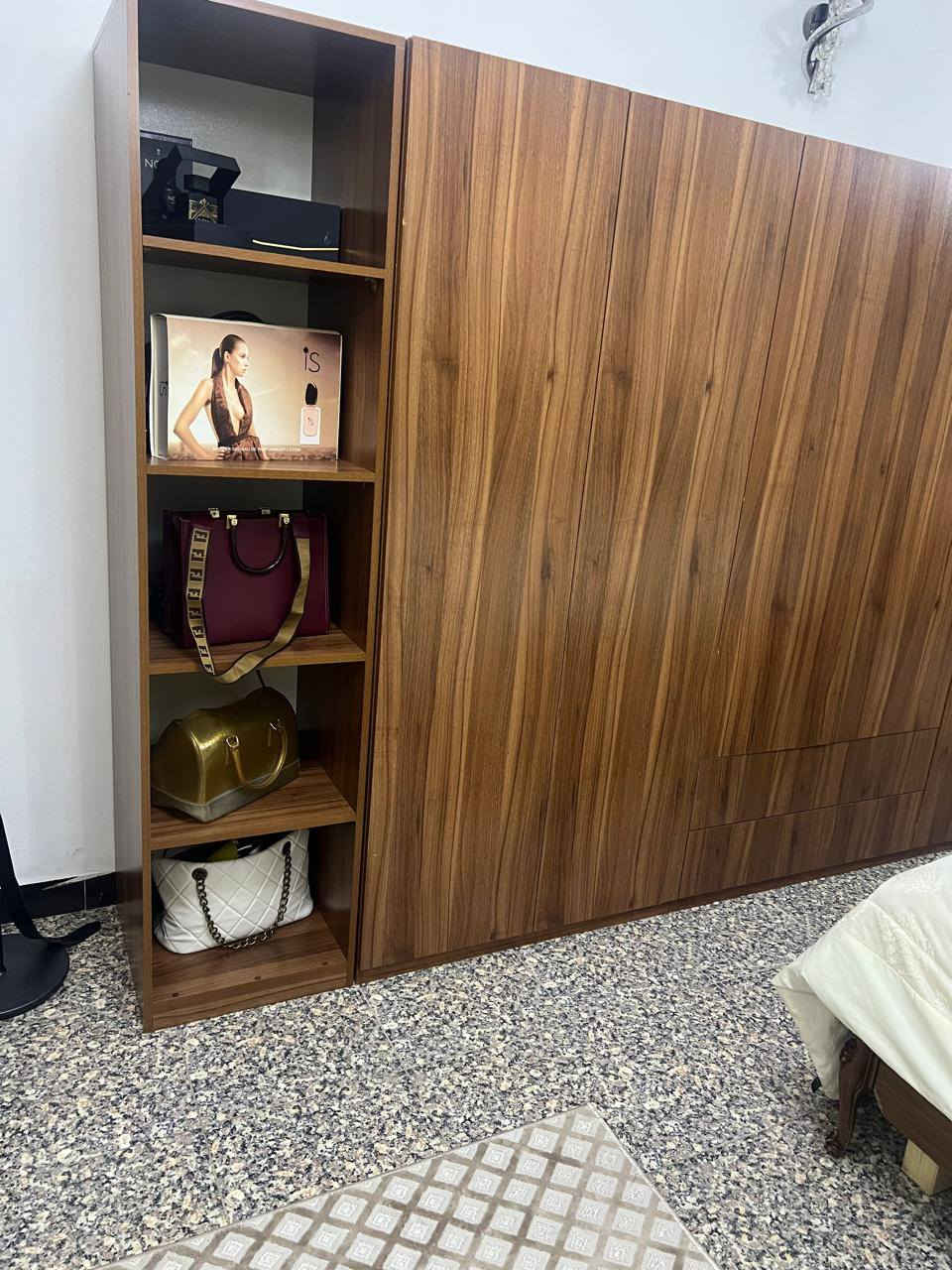 غرفة تركي شحنتها من معرض كنتور اني مرهمتة وياها ضخمة جدا جديدة استخدام اربع أشهر دوشك طبي ثكيل مع صومايتة نفس قياس سعر مليونين وبيه مجال مكان بغداد منطقة المشتل


**إذا كنت صاحب هذا الإعلان وتريد حذفه لأي سبب، رجاءا أرسل رسالة إلى الدعم الفني**