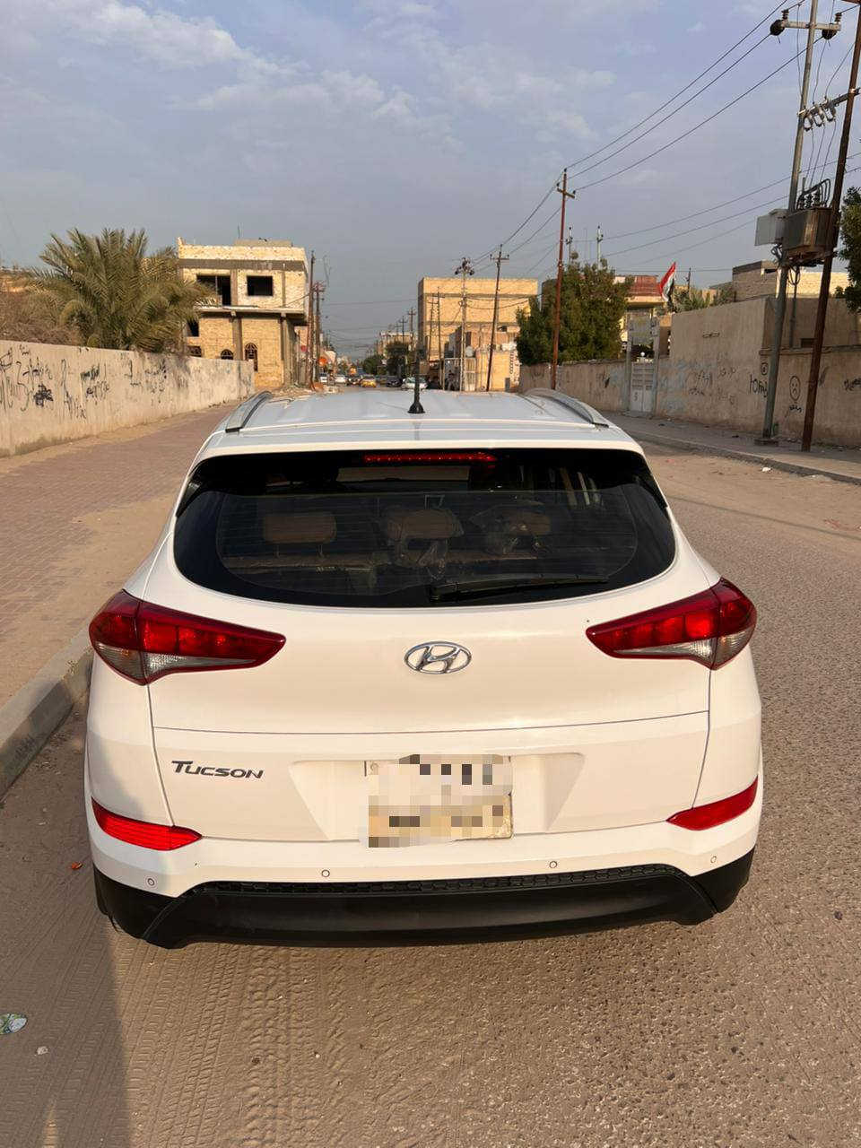 للبيع سيارة توكسان ٢٠١٧ 
مكان السياره النجف ماشيه 117 محرك 2000 تبريد قطعتين تخم تاير 
***********
***********
⭕مكلف بلنشر⭕
⭕التواصل فقط على الارقام⭕
