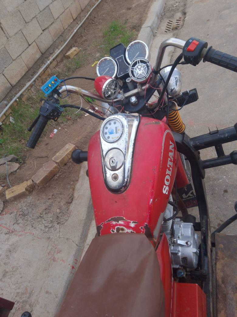 ياالله اخوان ستوته سلطان للبيع موديل ١٦ للبيع مكينه جمره بيها  شاصي مكفول وكيلها الحيدري السعر واحد و٦٠٠ وبيها مجال قليل للاتصال عله لرقم ‏‪0773 630 8678‬‏
