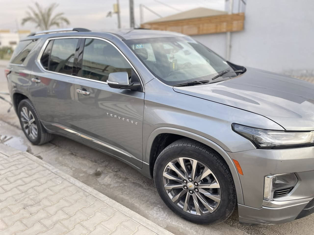 سيارة ترافرس ٢٠٢٣ بريمر وارد رقم بغداد باسمي
*********** ر
