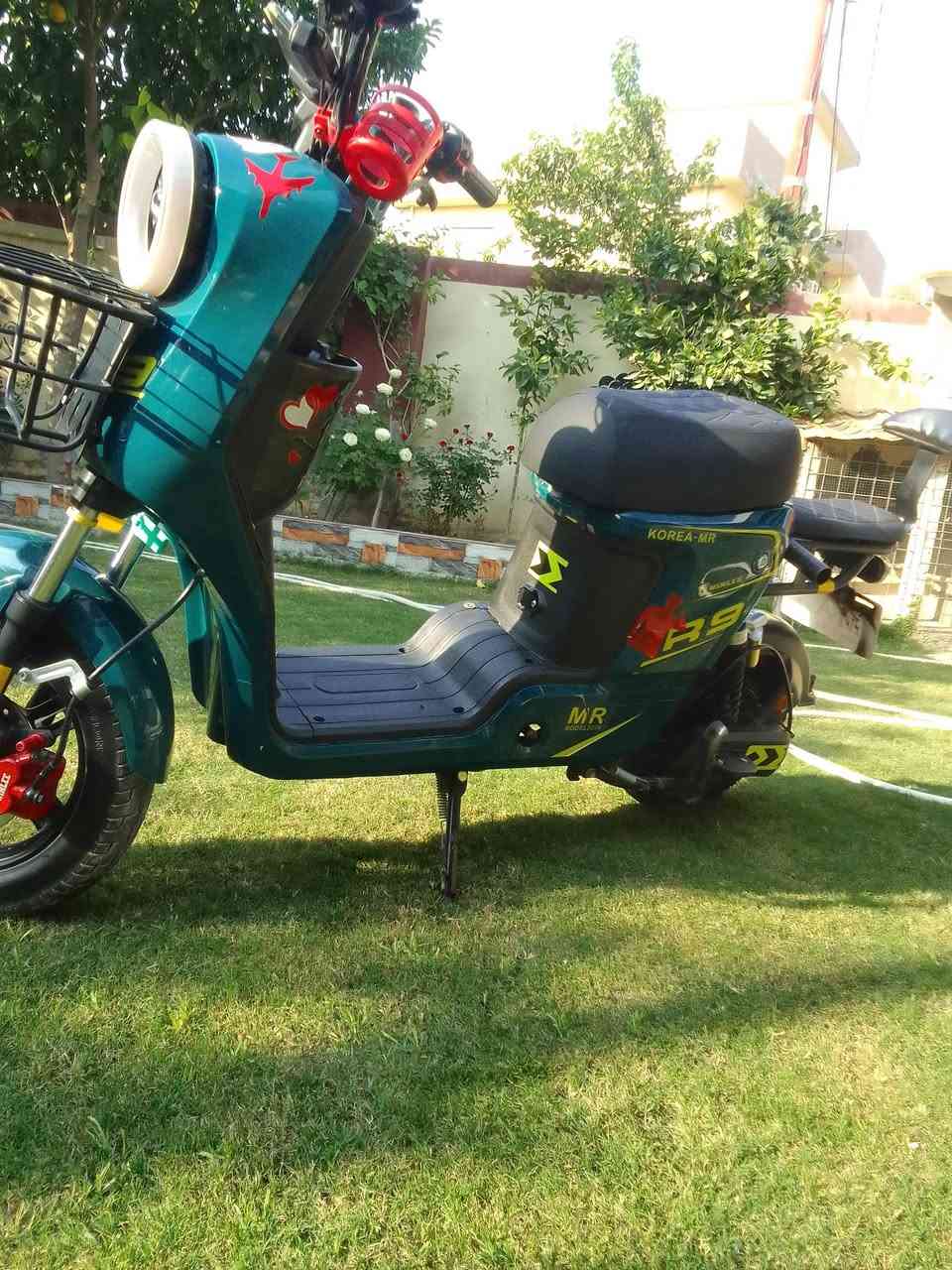 سلام عليكم باسكل شحن R9 بي بس البلوتاث بي وشة
وال اشاير ميشتغلن والباقي شغال كلة بطاريات 5الكبار كلوب ثلجي وعيون بومة حمر جديد الباسكل موديل 24سعر 325بي مجال قليل العنوان بعقوبة العبارة هاتف ***********
