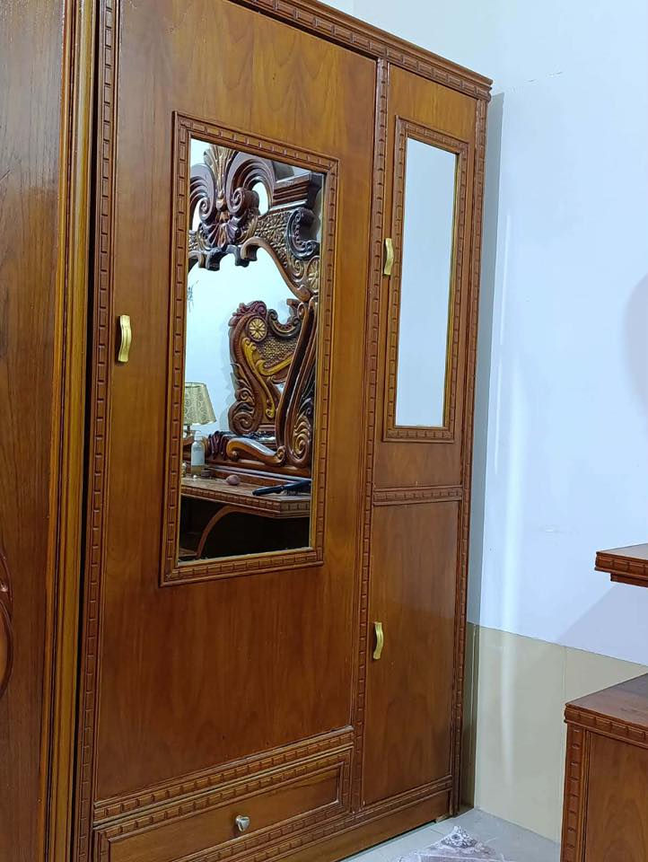 غرفة نوم للبيع نجارة عراقي تكمة
المكان ديالى دلعباس 
للأستفسار رقم ***********
