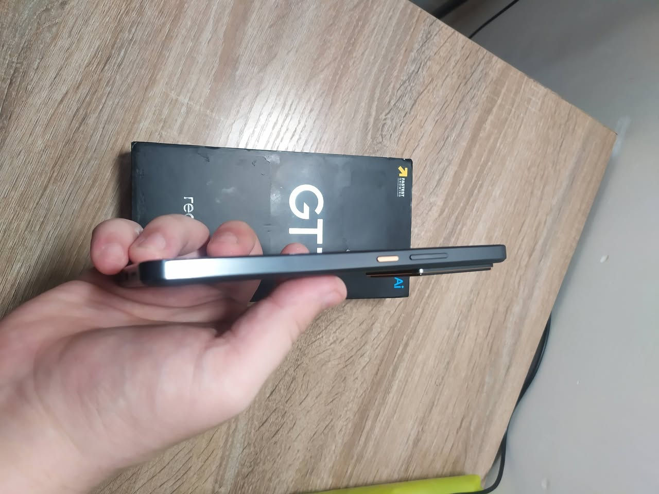 ريلمي GT7 256 رام 12 مستعمل 3 ايام نسخه عالميه كلوبل كامل ملحقاته الكفر وكيبل الشحن السعر 520 قفل مكاني بابل متوفر توصيل جميع المحافظات


**إذا كنت صاحب هذا الإعلان وتريد حذفه لأي سبب، رجاءا أرسل رسالة إلى الدعم الفني**