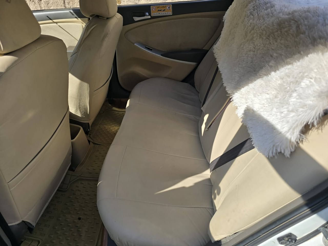 اكسنت كوري موديل ٢٠١٤ خليجي محرك ١٦٠٠ مكفولة عدا طخة بارد بالجاملغ الخلفي
 سونار موجود وياهه. بسمي تحويل ثاني يوم  للاستفسار الاتصال على الرقم ***********
