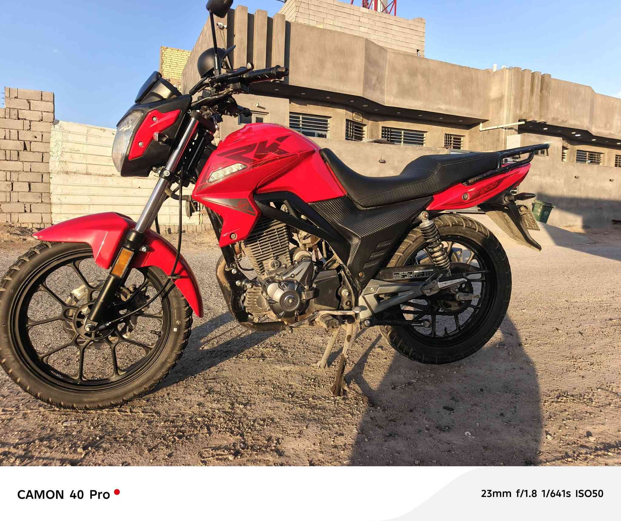 السلام عليكم، دراجه RK 200c مرقم اربيل سنوية بأسمي تحويل ثاني يوم، دراجه خير من الله ما ناقصها شيء تاير امامي مبدل ايطالي، سبانه ما ممدود عليا جيب فيتر وتعال، مكاني بغداد.مكلف بنشر استفسار على الرقم
***********
0781517810
